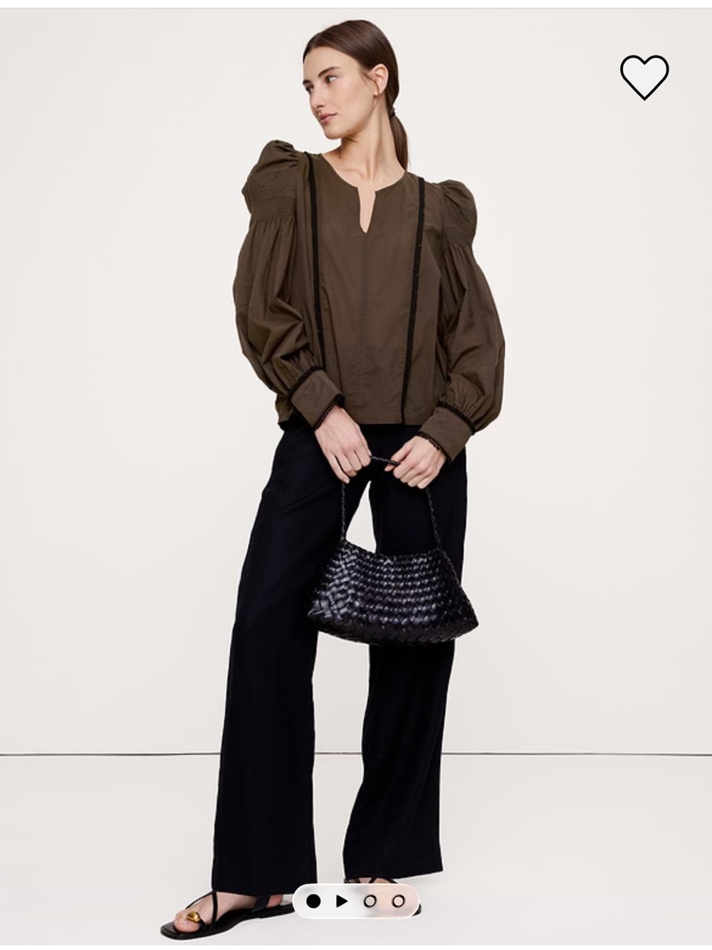 Banana Republic Lightweight puff sleeve top